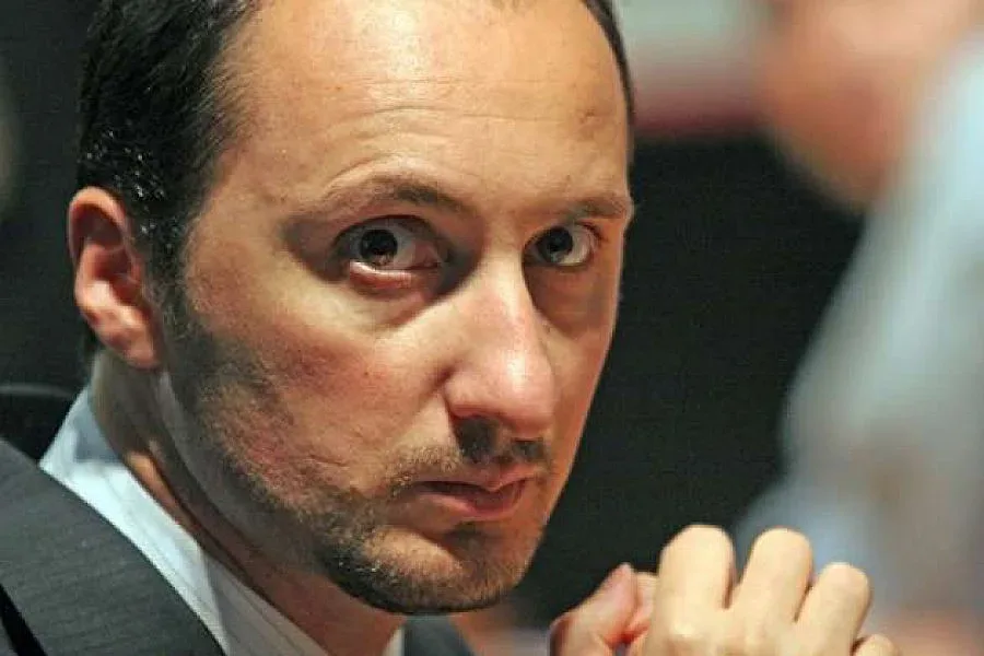 Дадоха Красен Кралев на прокурор за ощетяване