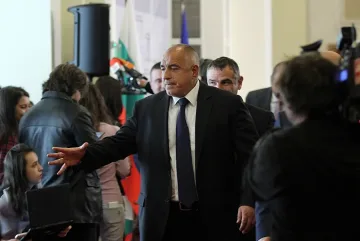 ГЕРБ и БСП свикват депутатите си