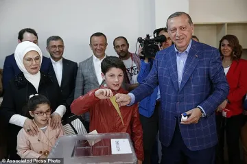 Две жертви след стрелба на референдума в Турция /ОБНОВЕНА/