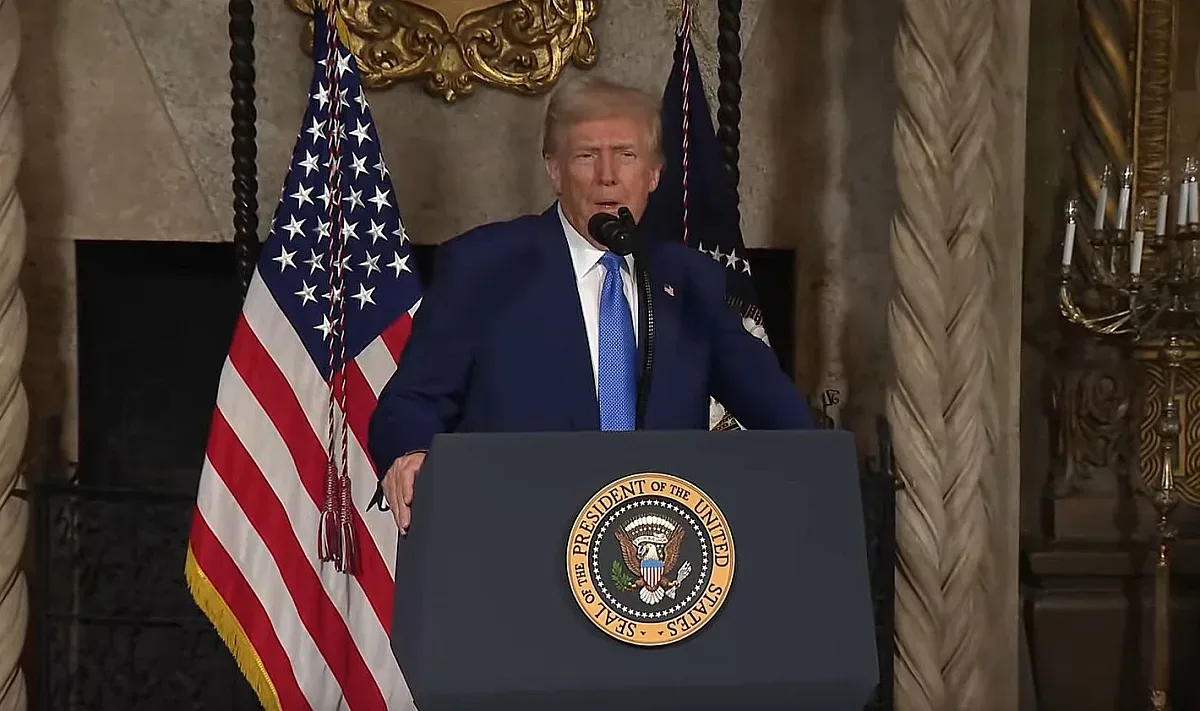 Тръмп с ново решение! Налага 25% мита на чувствителни стоки