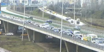 Затварят пътя до летището