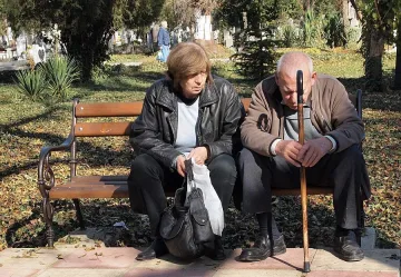 Стопили сме се с още 52 000, продължаваме да застаряваме