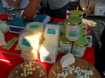 Фермерски пазар за Великден в Русе