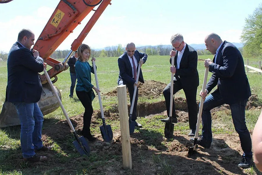 Германци вдигат завод за ловно оръжие в Габрово