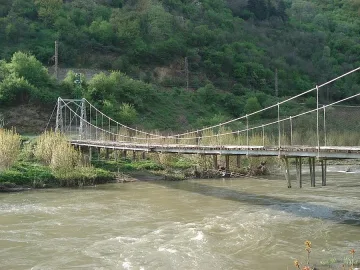 Труп на издирван изплува от Искър