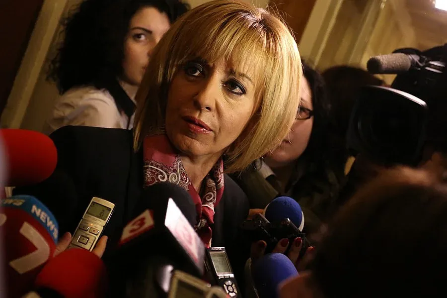 НА ЖИВО! Манолова: Ще искаме наказание за различни стоки с еднакъв етикет
