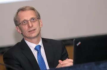 Не може учителят да бъде виновен за всичко в училище