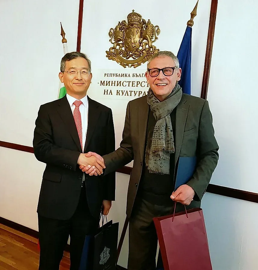 Младенов се срещна с посланика на Република Корея
