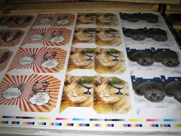 Митничари задържаха 14 тона опаковки за цигари