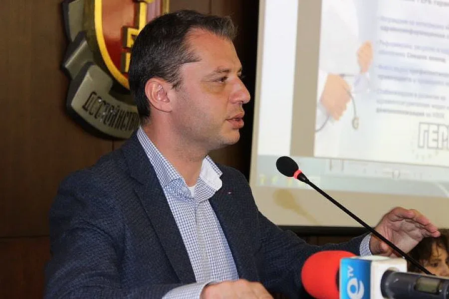 Добрев: ГЕРБ не води преговори с Марешки