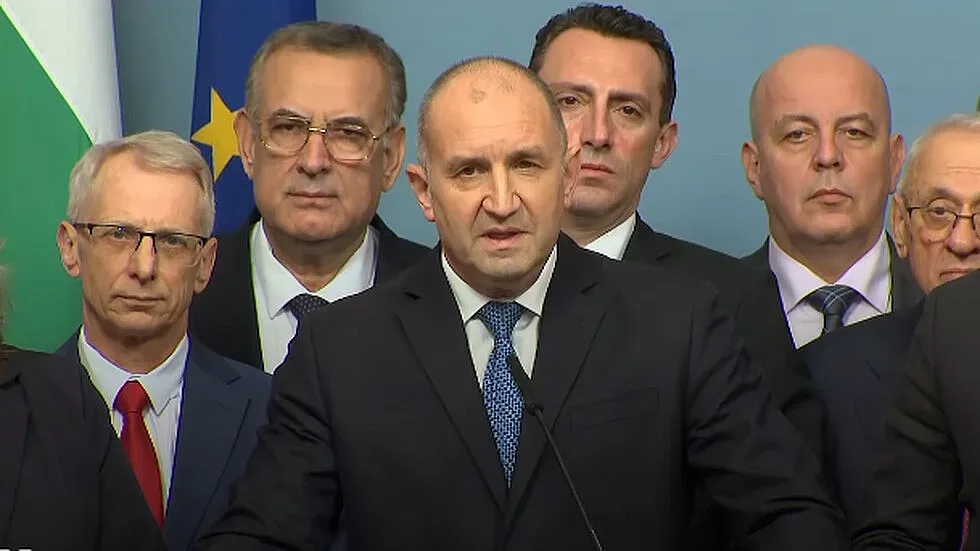 Радев огласи най-голямата заплаха за бъдещето