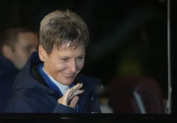 Най-възрастната астронавтка в света остава още 3 месеца в Космоса