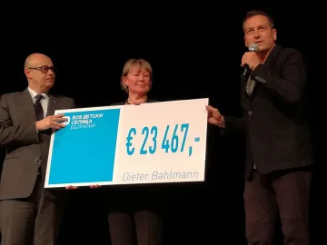 Германски артист дари 23 хил евро на SOS Детски селища 