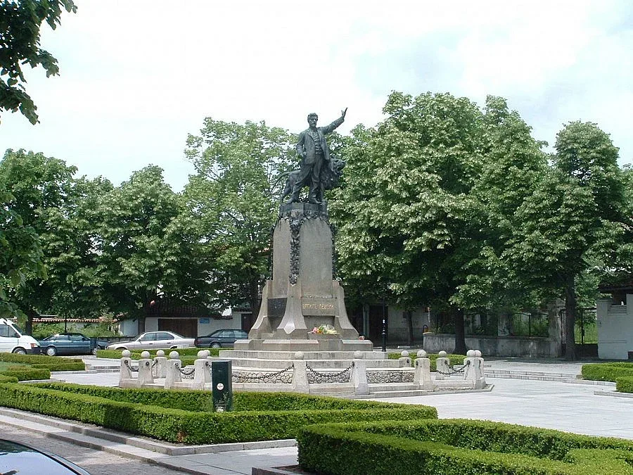 Сайт за Апостола показа Карлово