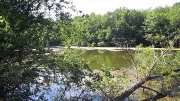 Две ловешки села с опасна вода