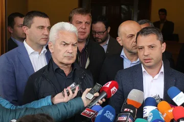 Добрев: Ясно само, че Борисов ще е премиер