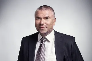 Пускат на борсата акции на Марешки