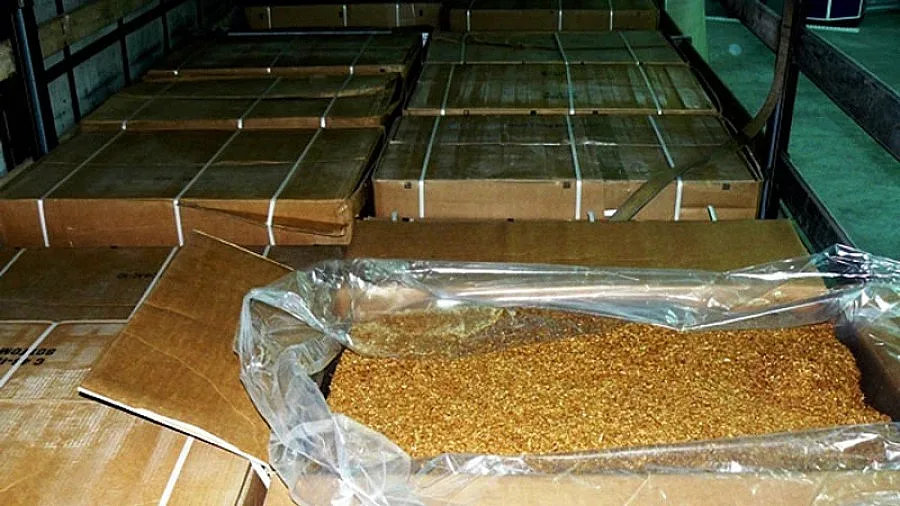 Митничари заловиха рекордно количество контрабанден тютюн