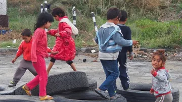 25% от ромчетата не са стъпвали в училище