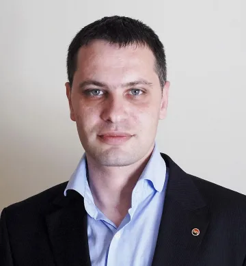 Патриотите гледат към три министерства