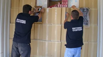 Пишат правила за екипи от митничари и полицаи