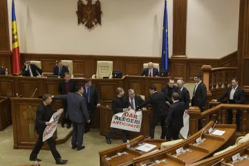 Молдова одобри на първо четене свалянето на имунитета на депутатите