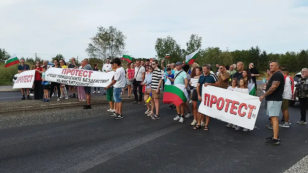 Плевенчани се надигнаха срещу безводието. Блокират ключови пътища