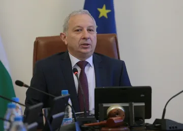 Герджиков: Местан да си научи избирателите на български