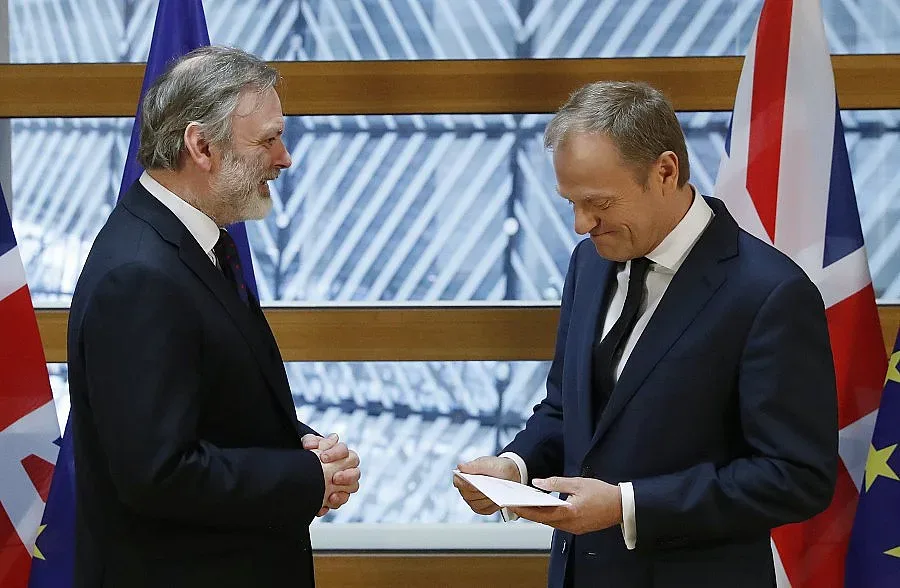 Великобритания задейства член 50 от Лисабонския договор