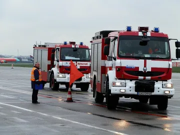 Предупредиха за симулации на летище София