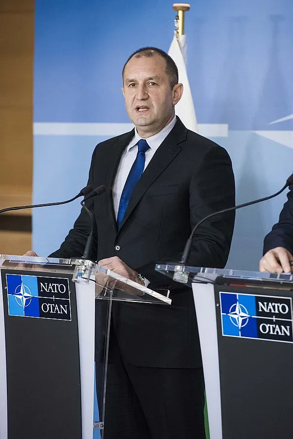 ЕК анализира искането ни за още пари за границата