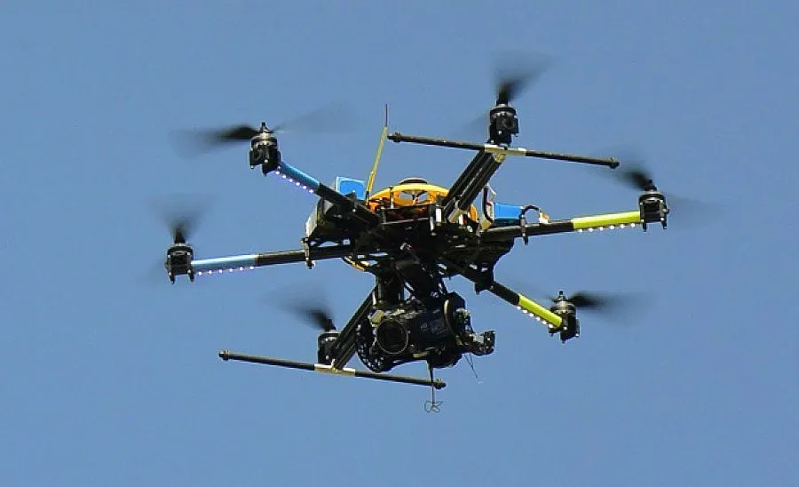 Момиче спечели дрон от НАП