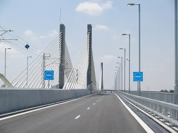 Затварят "Дунав мост 2" в 13,00 часа