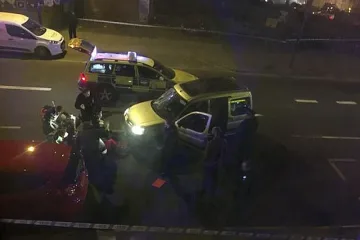 Трима в болница след нова атака с кола в Лондон