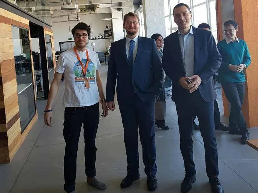 Бургас дава рамо на стартъпи