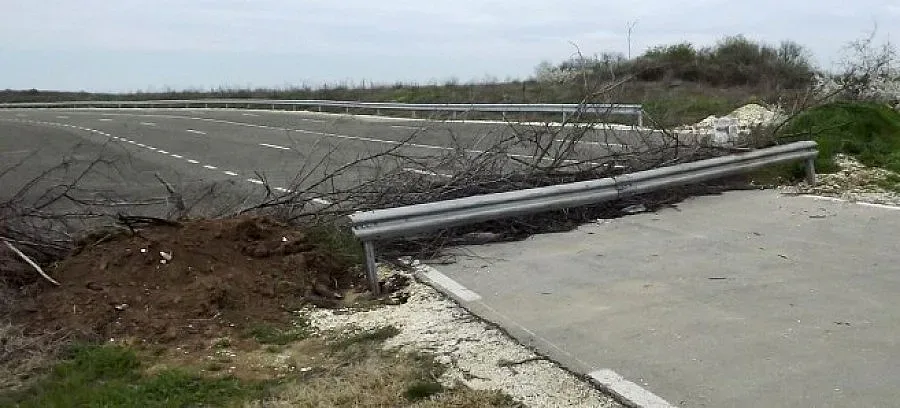 „Път за никъде" свързва България и Румъния край Кайнарджа