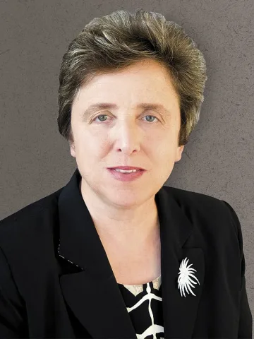 Хората искат повече държавност