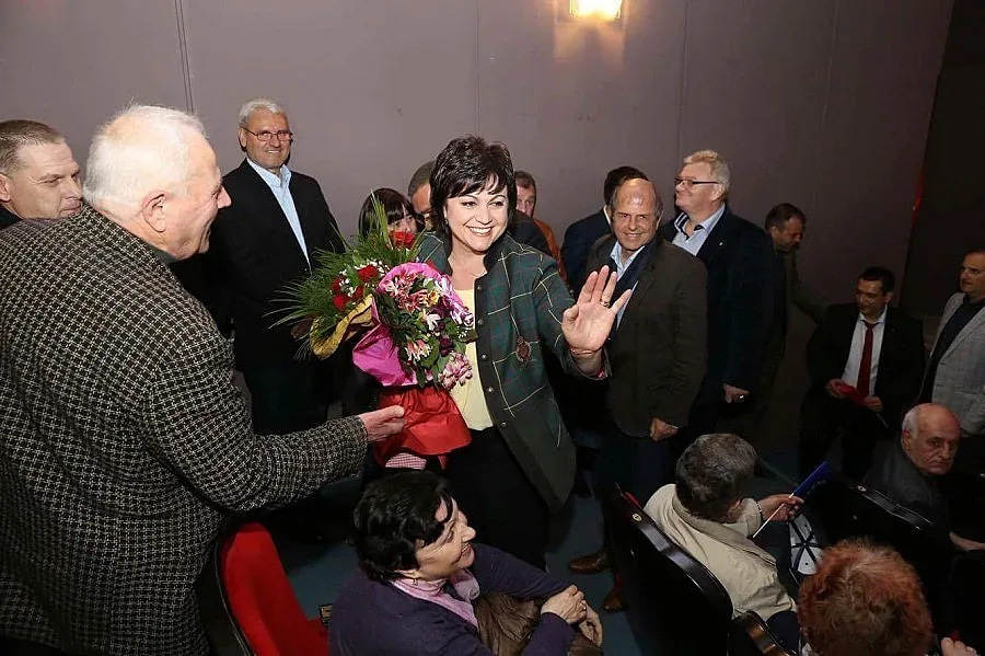 "Барометър": БСП вдига твърдия електорат на 100%