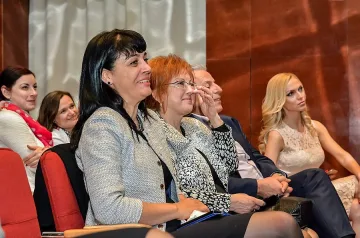 Деведжиева: Младите предприемачи трябва да бъдат поощрявани и след конкурса