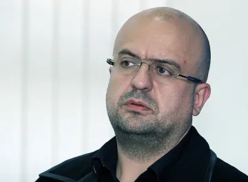 Патриотизмът не е запазена територия за една партия