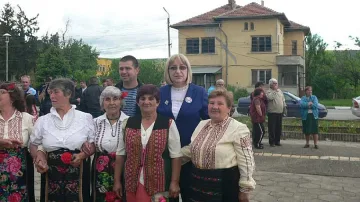 Цачева: Малките партньори ни извиваха ръцете