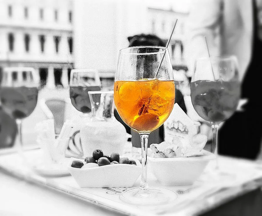 Мартини за 10 000 долара