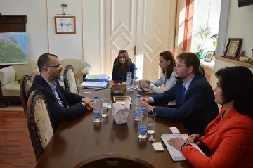 Искат по-гъвкава администрация и финансиране на индустриалната зона в Равнец