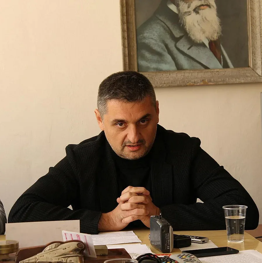 Добрев: Трябва да сме внимателни като вземем властта