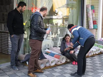 Един мъртъв и двама ранени при обир