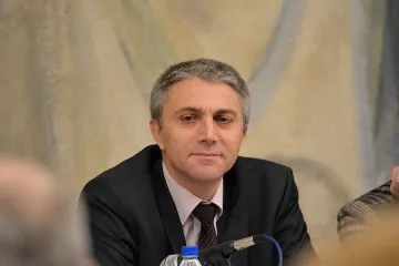 Карадайъ: Преди 27 години свалихме тоталитарната система