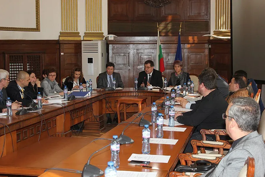 Министър Бозуков: Искаме справедливост при парите за тютюн