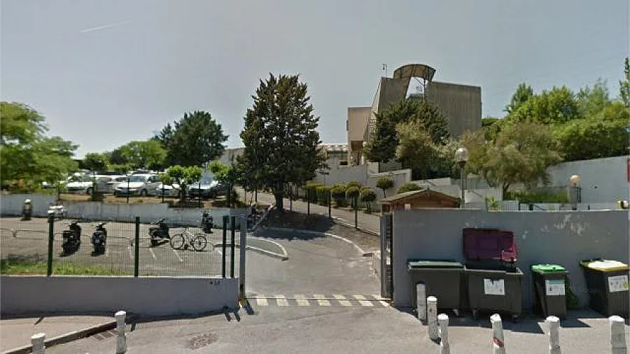 Извънредно: Стрелба във френско училище