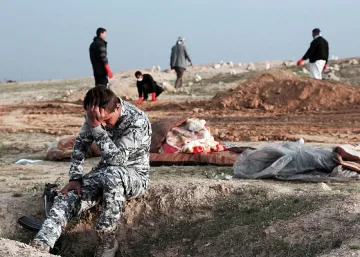 Откриха масов гроб на деца в Мосул