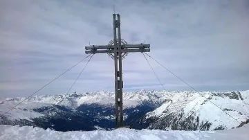 Нова драма със скиори: Лавина уби трима